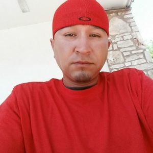 Meet your Posher, Zachary